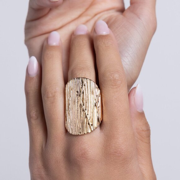 paparazzi Jewelry - Thrilling Timber - Gold Ring